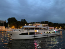 юбилей на теплоходе