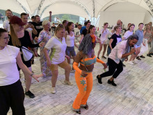 Артисты и Шоу
