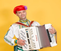 Баянист на Масленицу 