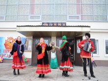 Русский народный ансамбль на Масленицу