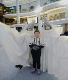 Белые мимы на 8 марта