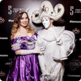 Белые мимы на 8 марта