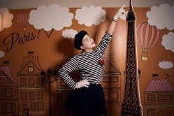 Баннер -Пресс волл С 8 марта