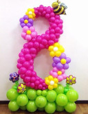 Оформление воздушными шарами на 8 марта 