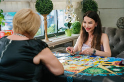 Таролог на 8 марта