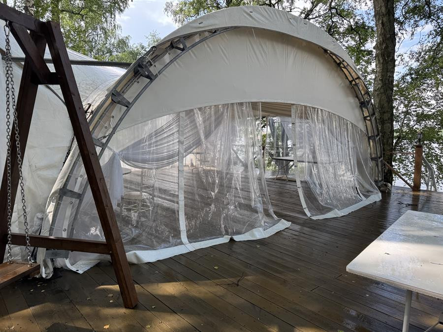 Шатер для мероприятий на Клязьминском водохранилище