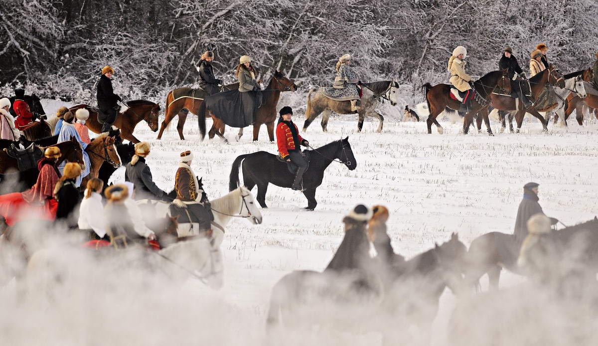 проведение новогоднего корпоратива русская охота на природе зимой