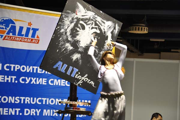 Шоу Танцующий художник