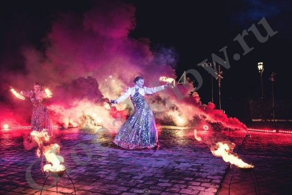 Огненное шоу Белое золото