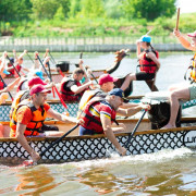 Организация тимбилдинга на воде Гонка на лодках драконах