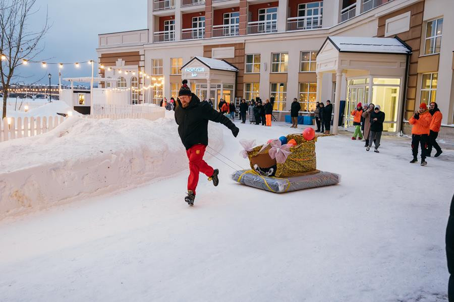 проведение тимбилдинга зимой мега сани