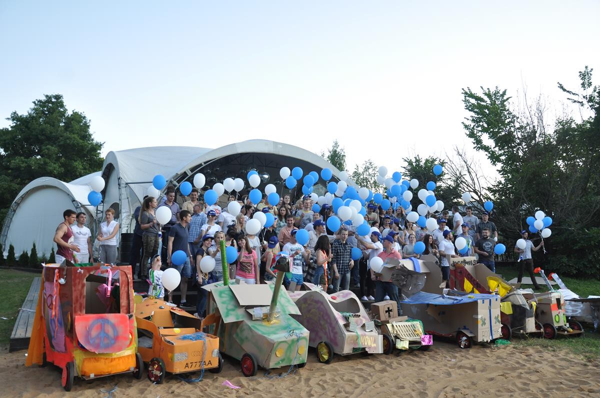 тимбилдинг для сотрудников Мега тачки в Москве